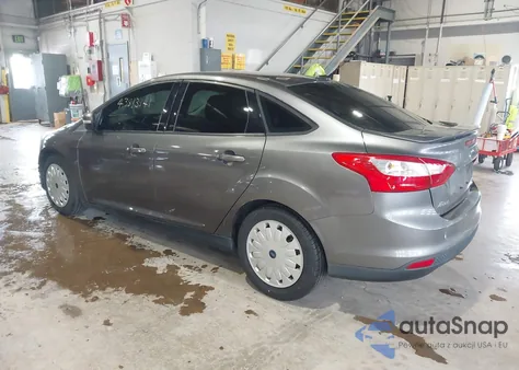 2014 Ford Focus Se из США, поврежденный, VIN 1FADP3F24EL216226